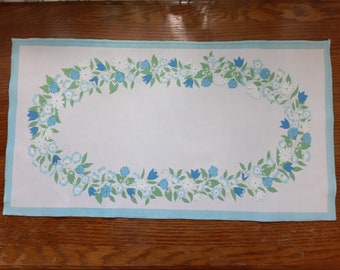 Vintage floral green blue white rectangle Cotton fabric print table mat, Vintage prints , Vintage design decors, Vintage textiles (5)