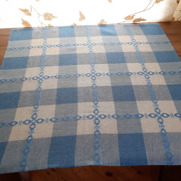 Vintage geweven blauw wit almedahls tafelkleed, keuken tafelkleed, klein tafelkleed (E4)