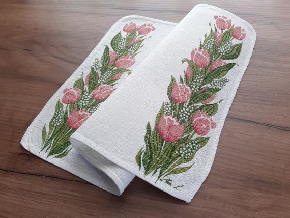 Vintage Floral hand printed Designed by Mia L Sweden Froso Linen tablecloth, floral M size tablelcoth, table mat (E4)