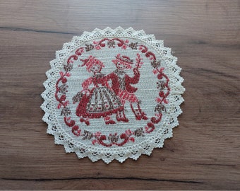 Vintage folk woven linen round table mat from Austria , Vintage traditional folk art table decor, vintage doily , Folk decor (E4)