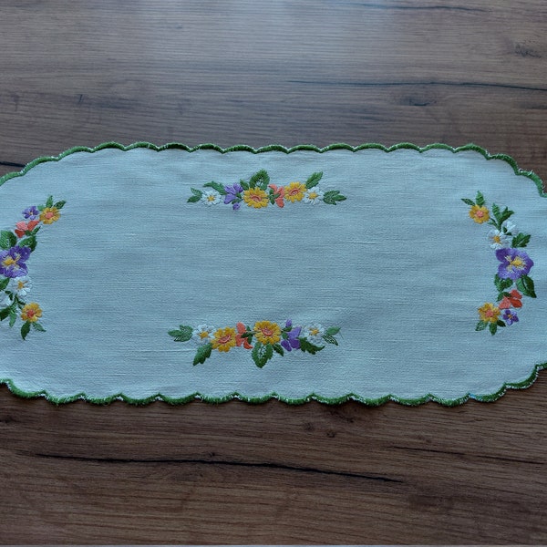 tapis de table ovale en coton brodé floral vintage, doily scandinave vintage, textile rétro, chauffage de cuisine d’été, décor de cuisine rétro (E2