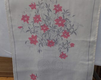 80s floral tea towel , pink flowers linen, cotton tea towel, collectible towel vintage floral dish towel , Scandinavian towel (E1)