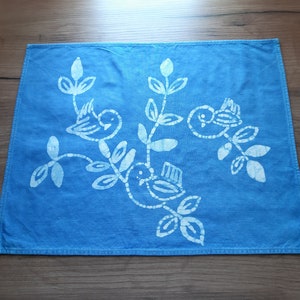 Vintage Blue white Floral Hand printed table mat (E2)