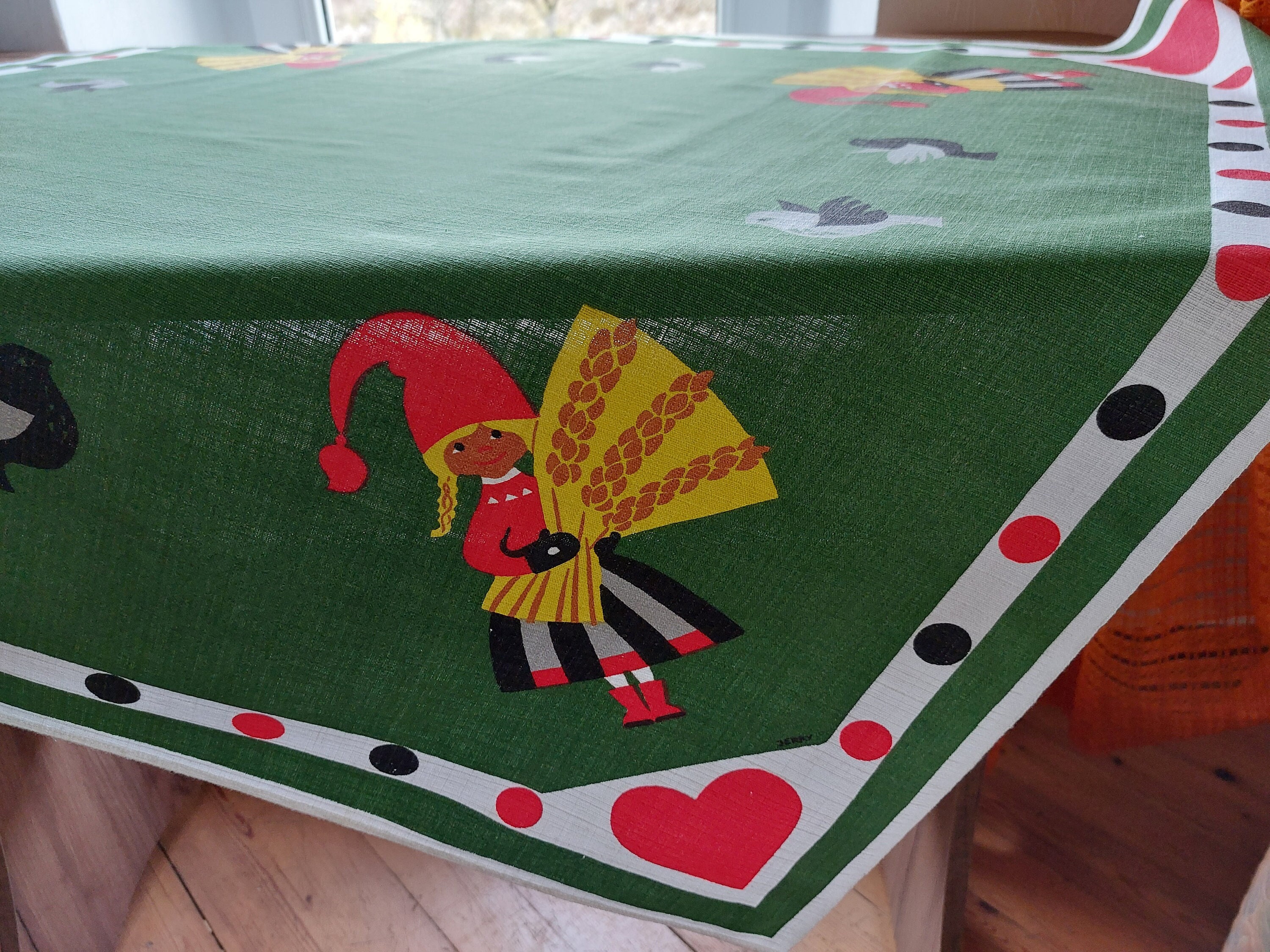 60s Designed by Jerry Roupe small Christmas tablecloth with small defects, Collectible Sweden Christmas tablecloth (E1)