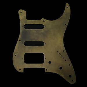 Made-to-Order - Antikes Messing - 11-Loch HSS UNCOVERED Humbucker Stratocaster Pickguard Kratzplatte für Fender - Handgefertigt