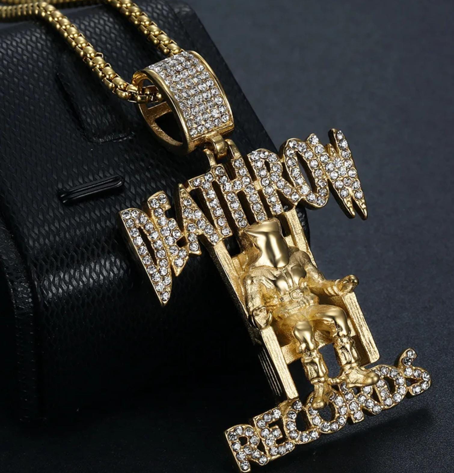 Death Row Records Chain - Main Image