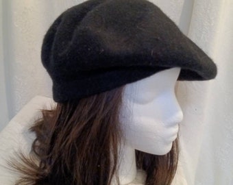 Beret, Vintage Beret, Designer Beret, Liz Claiborne Beret