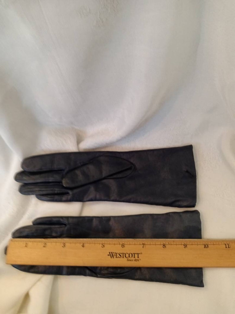 Gloves, vintage gloves, designer gloves, women's accessories, junior accessories, cashmere gloves, leather gloves, deep blue gloves, Grandoe image 7