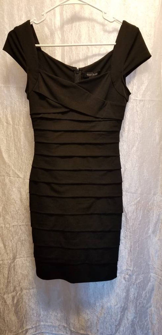 Women's Dress, Black Dress, Little Black Dress, Evening Dress, Professional  Dress, Designer Dress, White Black, Size 0, New - Etsy