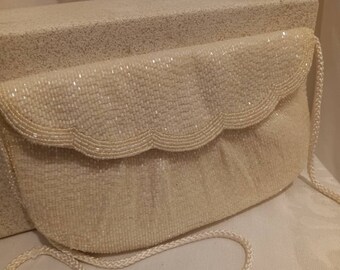 Evening wear, wedding accessories,beaded clutch, crossbody purse,bag, beaded bags, Valerie Stevens designer clutch, evening accessories, wed