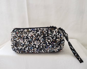 Purse, wristlet,  Vintage beaded Wristlet,  Bag, beaded Bag, Dressy Bag, Vintage Wristlet,  Handbeaded Purse,  Vintage