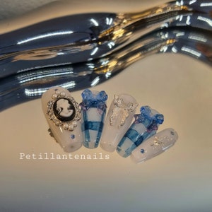 Queen milky white Dreamy star Blue chrome butterfly press ons False nails Luxury Korean gel Glue on nails Angel Silver handmade porcelain