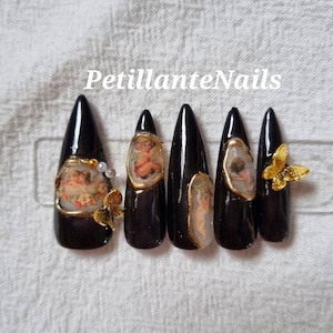 Obsession for u | Black nail | Gold | Angel | Renaissance | Handpainted | handmade | Press on | False nails | Picnic date | For Her | Cute