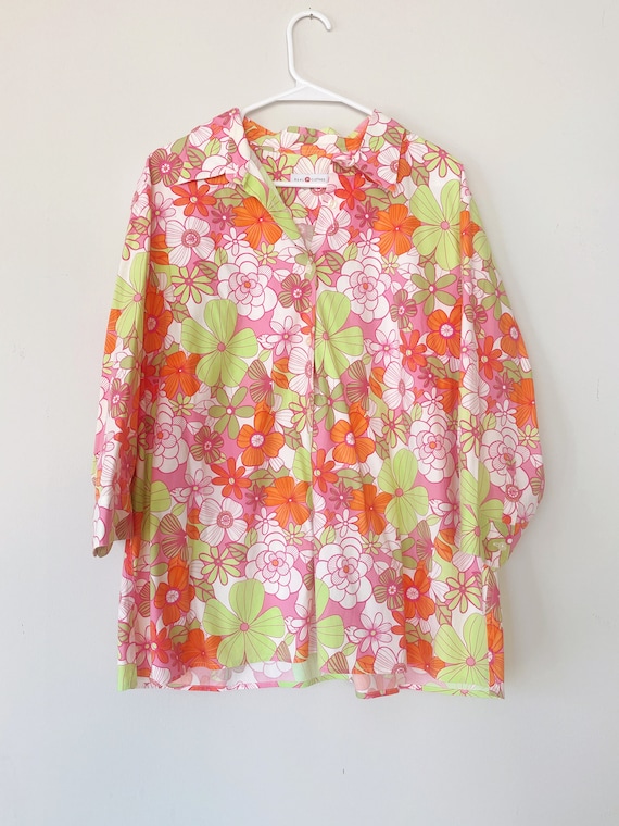 Vintage Retro Groovy Floral Button Down Shirt Top