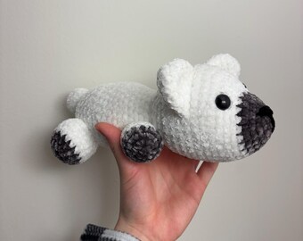 Peluche de oso polar tejido a crochet
