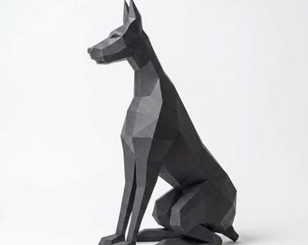 Dobermann 3D Skulptur aus Papier, Low Poly Hund Origami Tier (SVG, PDF, DXF)