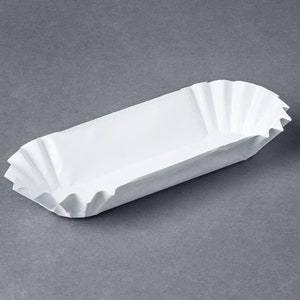Oasis Supply Heavy Weight 6&quot; White Paper Fluted Hot Dog Tray