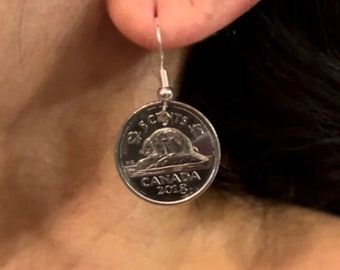 Canadian Beaver Coin Earrings Gift For Coin Collector Canada Coin Pendant Small Mom Earring Tiny Cute Vintage Girl Anniversary Dangle Nickel