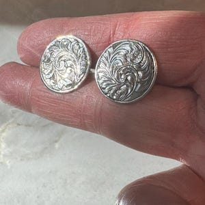Vintage Mid Century Peruvian 800 Silver Cufflinks, Hand Engraved Floral Swirl Design by FLORI, Handcrafted Peru Men's Jewelry, Bullet Back