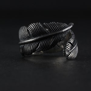 Feather Ring - Sterling Silver Raven Feather Ring - Black Feather Ring