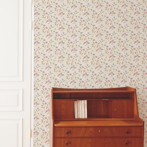 Carta da parati staccabile e adesiva Farmhouse - Motivo floreale vintage delicato - Carta da parati autoadesiva in stile country francese beige neutro
