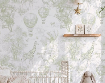 Papel pintado autoadhesivo con diseño de animales de safari en color verde salvia para guardería y habitación infantil.