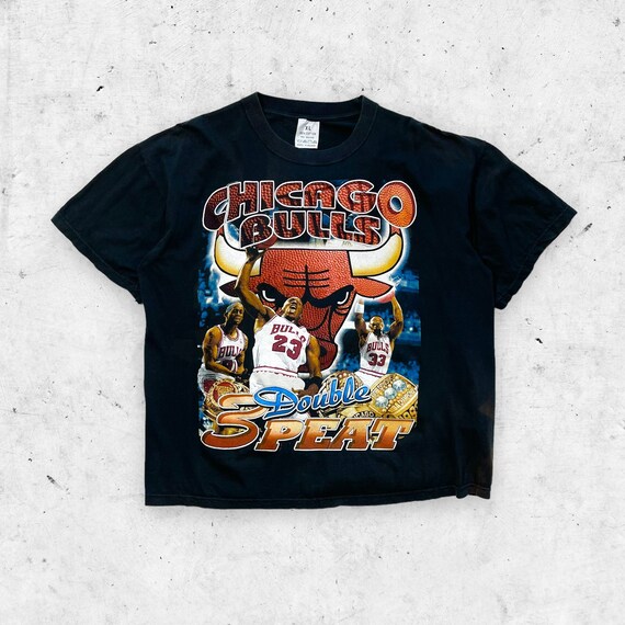 Vintage 90s Chicago Bulls 3 Peat World Champs AOP Shirt Jordan