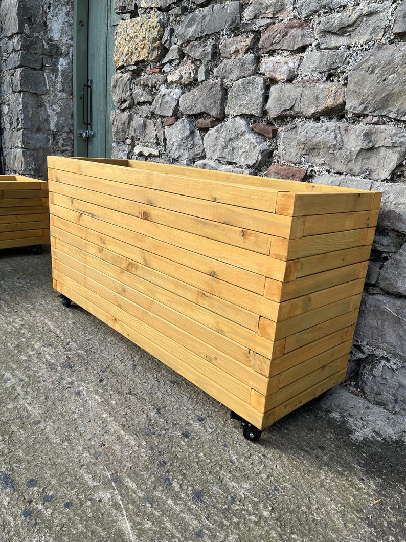 Wooden garden planter trough box raised bed large fully lined pressure treated. Planter plant vegetable soil cheap modern stylish wood outdoor garden commercial restaurant business office shop