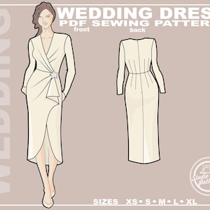 Op de afbeelding: Illustratie van een naaipatroon voor een crèmekleurige trouwjurk. De voorkant toont een wikkeljurk met een gedrapeerde rok en een decoratief sieraad. De achterkant toont het ontwerp van de jurk. Tekst bevat "WEDDING DRESS" en maten.