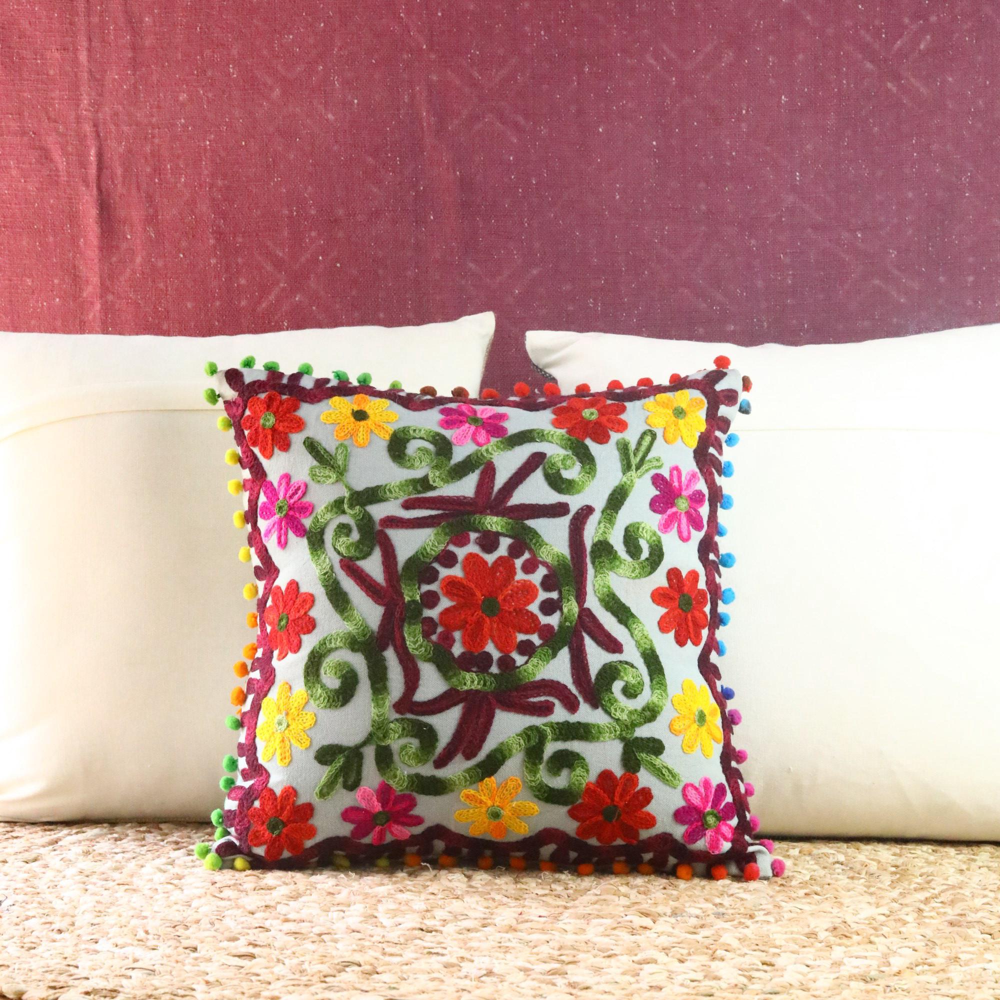 Rajasthani - Federa per cuscino vintage patchwork, 88,9 cm, quadrata, per pouf da meditazione, stile bohémien, decorazione per la casa, con nappe, colore: rosso