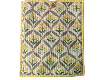 Handmade Floral Quilted Laptop Sleeve: Cotton Padded Protective Cover