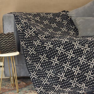 Black Indian Mudcloth Hand Bock Print Blanket Fringes Style Decorative Throw for Sofas & Couch Decor African Handloomed Beach Blanket