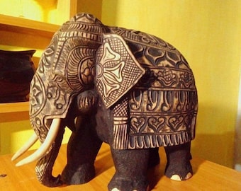 Handicraft Wooden Elephant Decors, Elephant Statue, Elephant Figurine, Elephant Ornament, Elephant Home Decoration, Elephant Sculpture