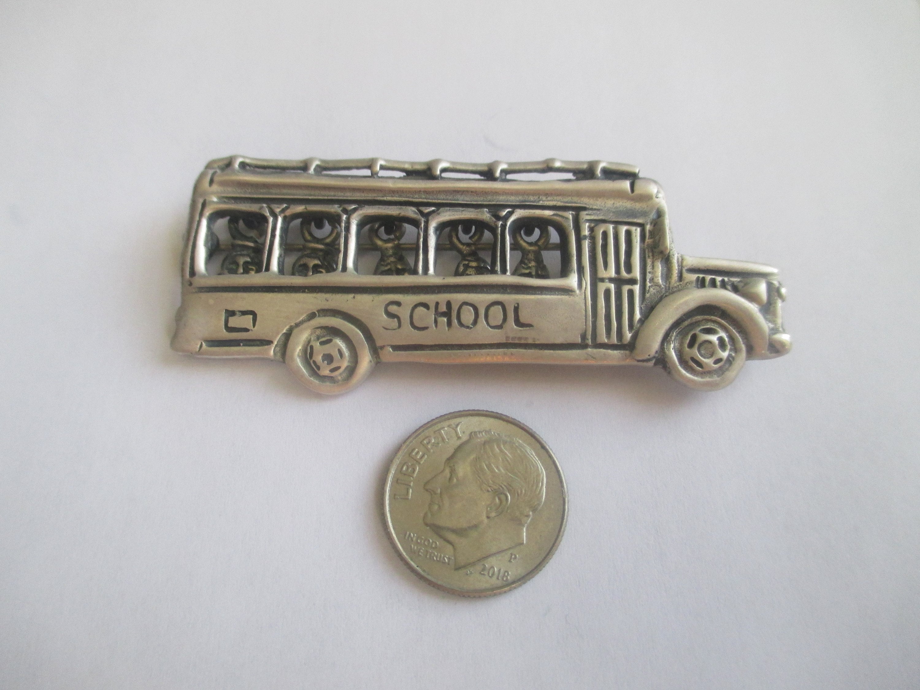 Pin bus escolar . Vintage.Handmade.STERLING Etsy España