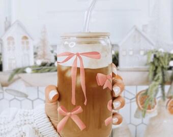Glass Cup with Pink Bow: Bamboo Lid and Straw - Eco-Friendly Drinkware