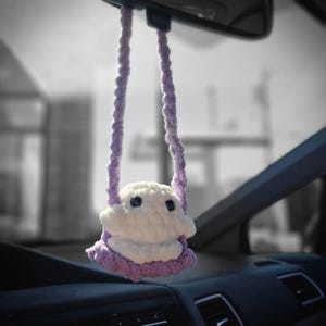 Crochet Halloween Ghost Car Charm, Handmade Car Mirror Accessory, Ghost Car Buddy, Halloween Crochet Swinging Ghost, Review Mirror Swinger