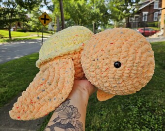 Crochet Sea Turtle Plushie, Sea Turtle Stuffed Animal, Chunky Large Ocean Animal Plush, Huggable Turtle, Handmade Crochet Toy, XL Plushie