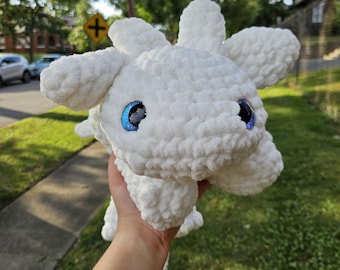 Handmade Crochet Light Dragon Plushie, Snuggly White Dragon Trainer Friend Stuffed Animal, Crocheted Toothless Inspired Large Amigurumi Toy