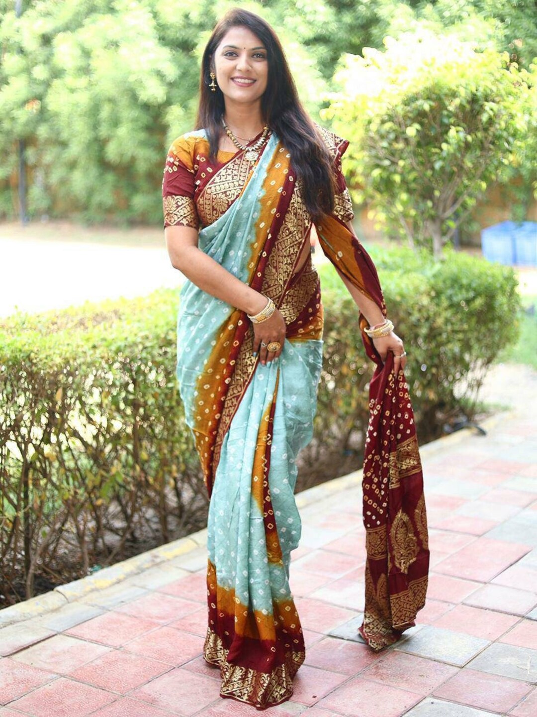 Handloom Bandhej Art Silk Weaving Work Saree/women Wear/wedding Wear ...