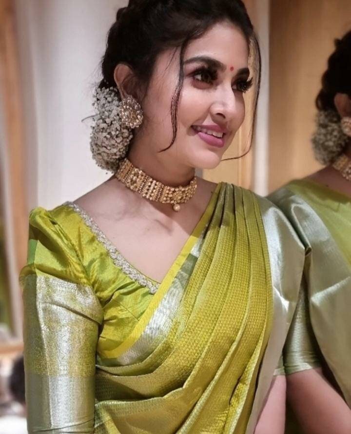 green saree silver blouse