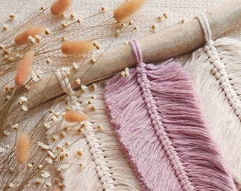 Single DIY Macrame Feather Kit - Beginner - Driftwood Included