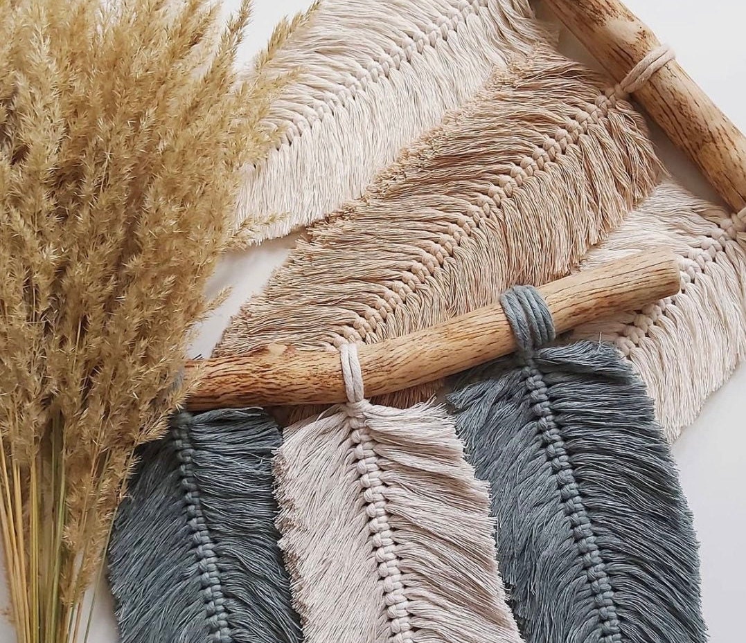 DIY Macrame Three Feather Kit - Driftwood Included -  Beginner