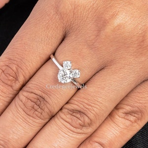 0.75 CT Mouse Shape Round Moissanite Ring, Three Stone Ring, Engagement Ring, 14K Solid Gold Round Cut Mickey Ring, Minimalist Ring