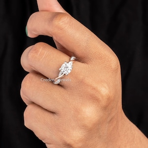 Two Tone Round Twisted Moissanite Ring, Engagement Ring, Twist Band Ring, Round 1.5CT Infinity Moissanite Ring, 14K Gold Moissanite Ring