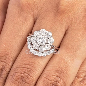 Old European Cut Halo Moissanite Ring Set, Floral Halo Engagement Ring Set, Floral Cluster Vintage Style Ring Set, Curved Nesting Band