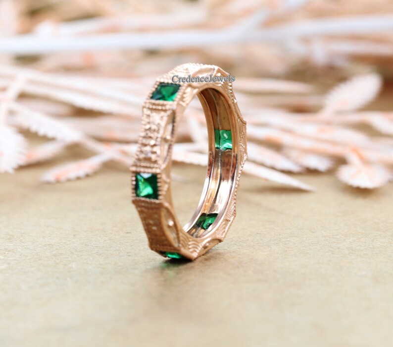 Vintage Art Deco Band, Milgrain Band, Green Emerald Diamond Engagement Wedding Band, Antique Art Deco Band, 14K Solid Rose Gold Band