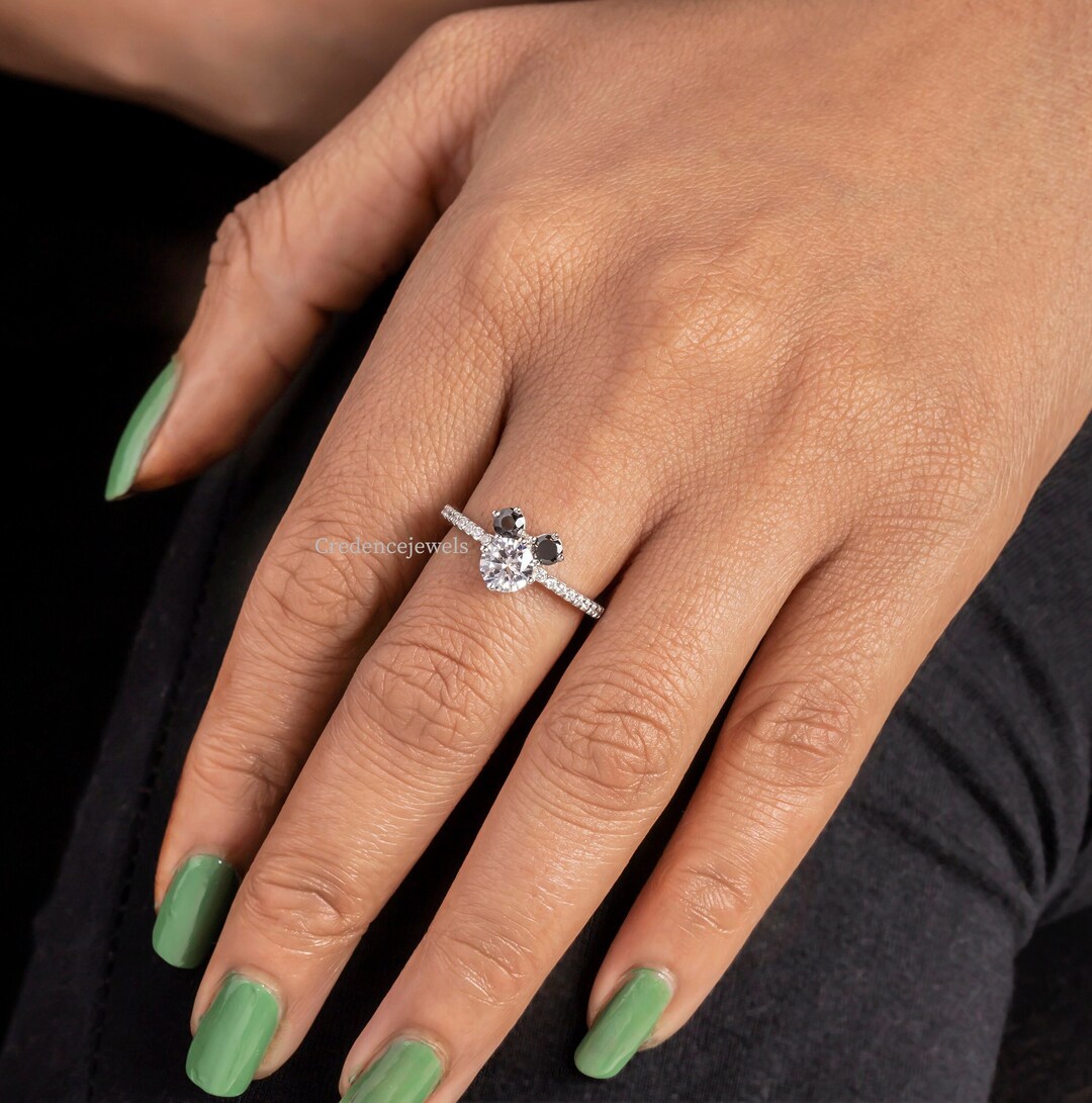 0.75CT Mickey Mouse Shape Round Cut Moissanite Diamond Ring, Three