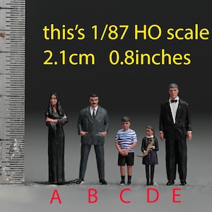 The family figure HO 1/64 1/43 1/24 1/18 Scale handpaint high detail