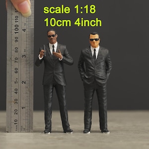 Black men high detail painted HO 1/64 43 24 1/18 Scale handpaint. MB