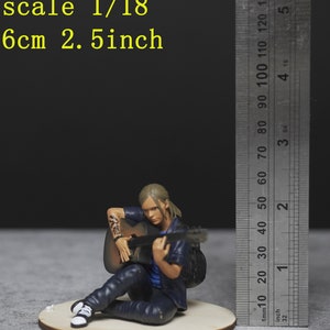 Ellie play guitar TLOU HO 1/64 1/43 1/24 1/18 Scale handpaint high detail